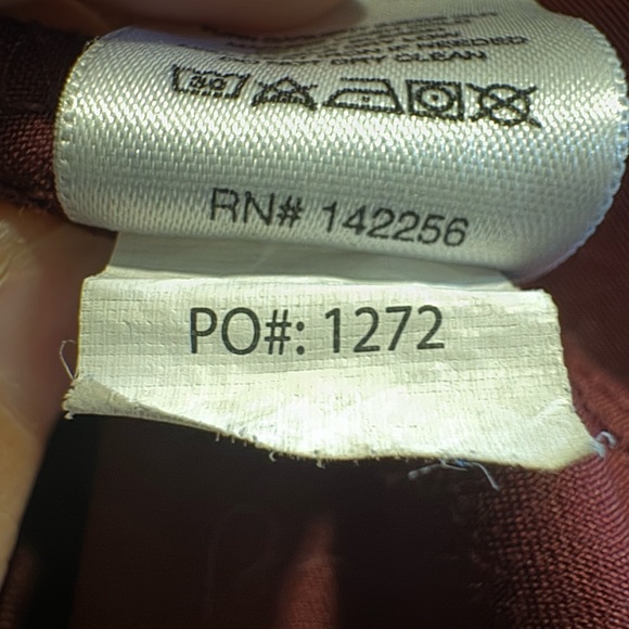 Figs Burgundy Catarina One-Pocket Scrub Top - Picture 4 of 4